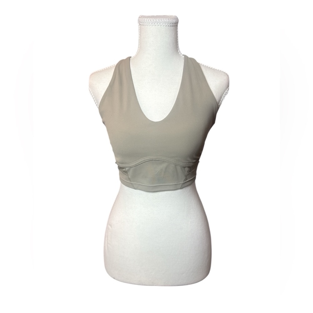 Gymshark Light Tan Sports Bra‎